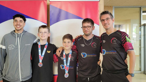 Une médaille d’argent historique pour Evan Bouvier et le TT Manthes