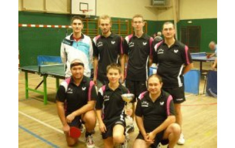 L'Equipe réserve: Championne Départementale 1!