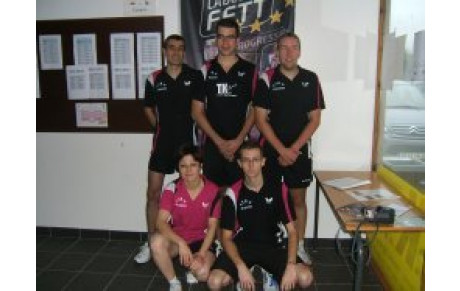 La 1 toujours en course, la 2 monte en Régional 4!