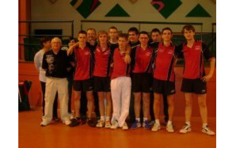 La UNE: 1/2 Finaliste au Titre/Equipes Régionale 2